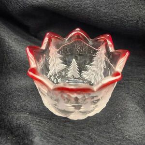 NWT Mikasa Germany 3D Embossed Glass Winter Scene Dish Clear Red Accents 4" Wide